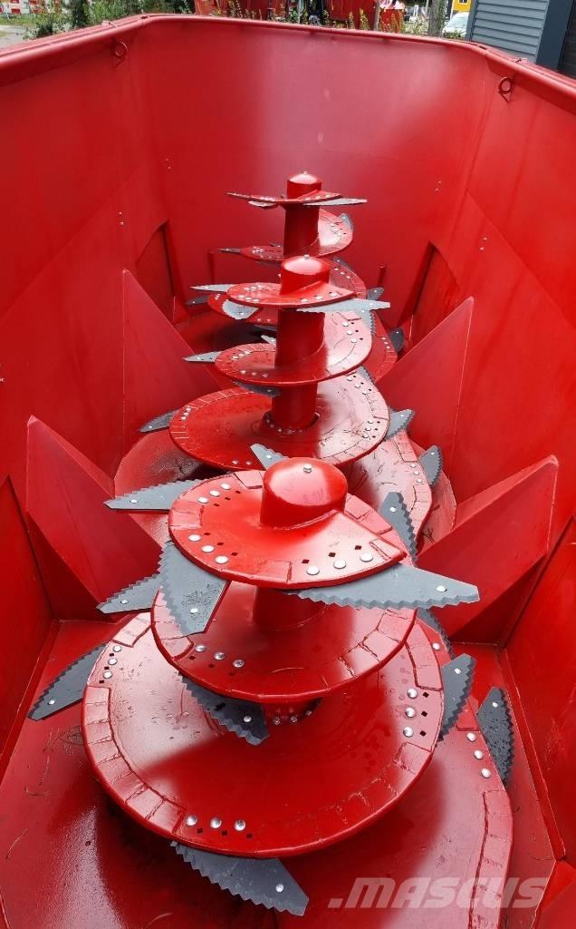 RMH Trio 45 Rehuvaunut