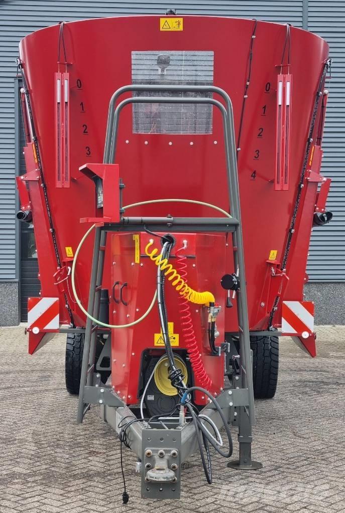 RMH Trio 45 Rehuvaunut