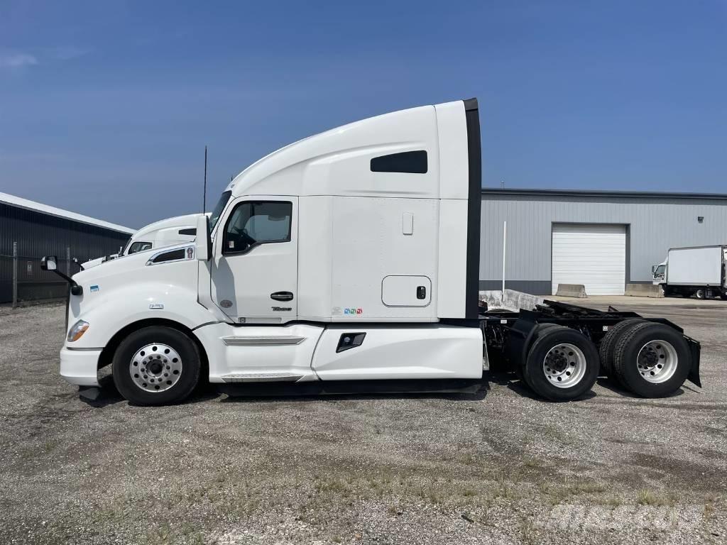 Kenworth T 680 Vetopöytäautot