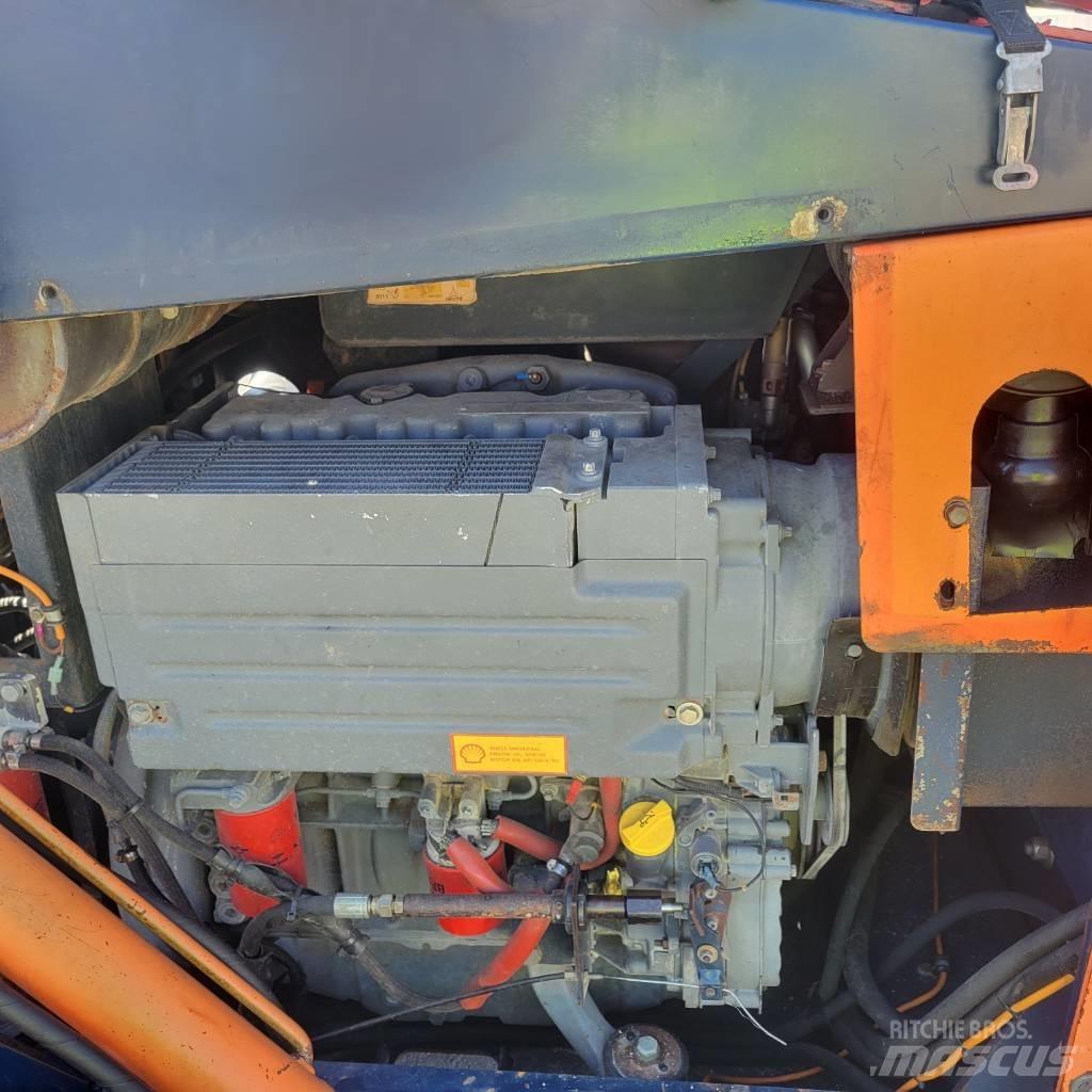Sandvik DC 300 Avolouhintaporauslaitteet