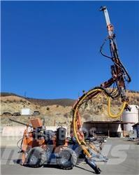 Sandvik DC 300 Avolouhintaporauslaitteet