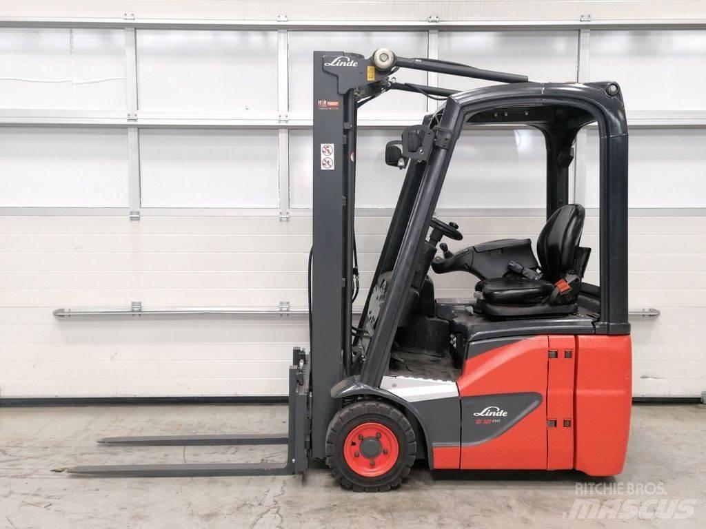 Linde E12-02 Sähkötrukit