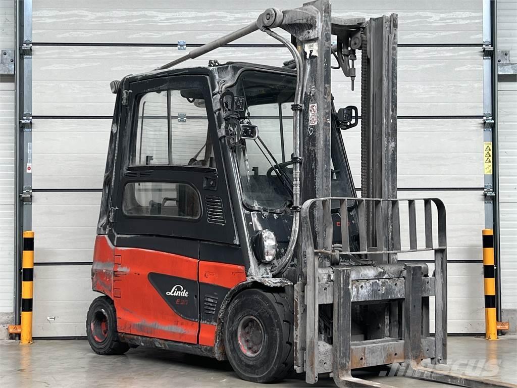 Linde E30L-01 Sähkötrukit
