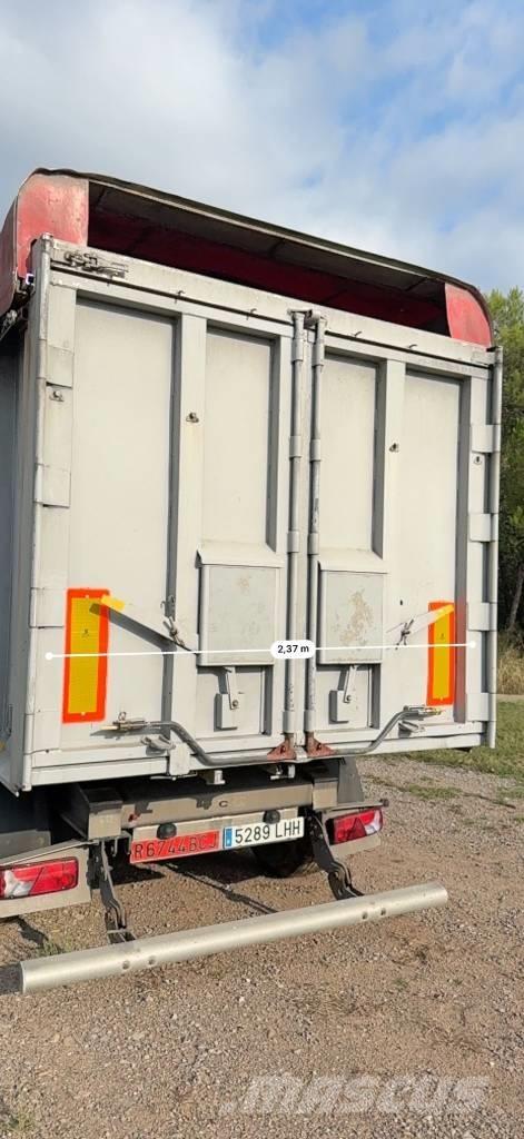 Benalu 50M3 Kippipuoliperävaunut