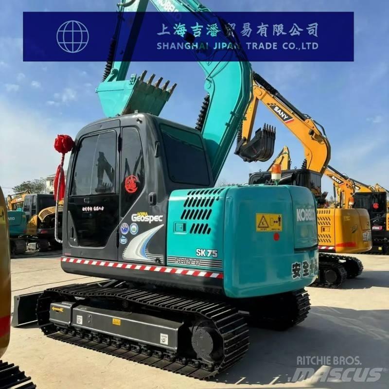 Kobelco SK 75 Telakaivukoneet