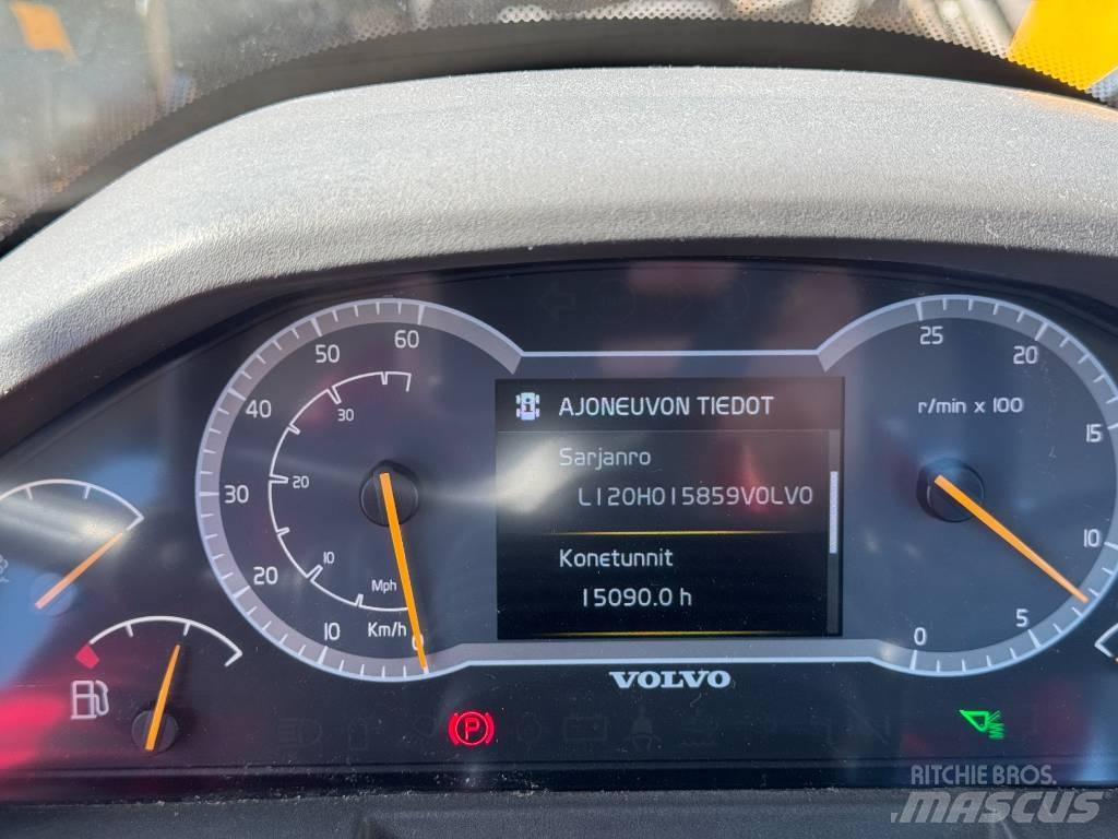 Volvo L 120 H Pyöräkuormaajat