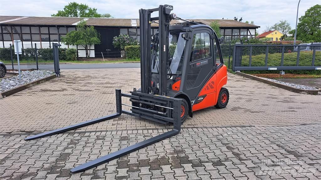 Linde H25T-02 Nestekaasutrukit
