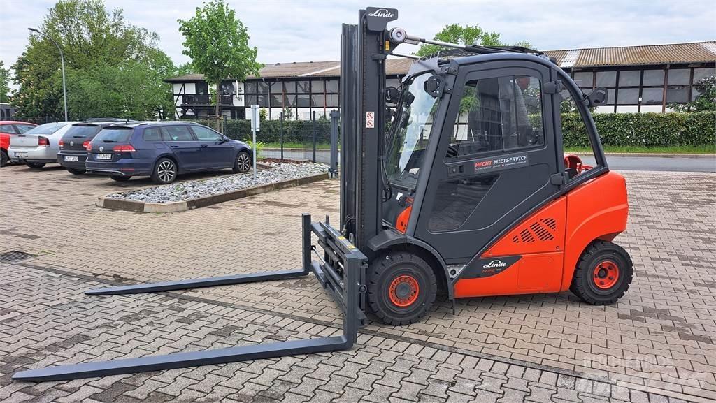 Linde H25T-02 Nestekaasutrukit