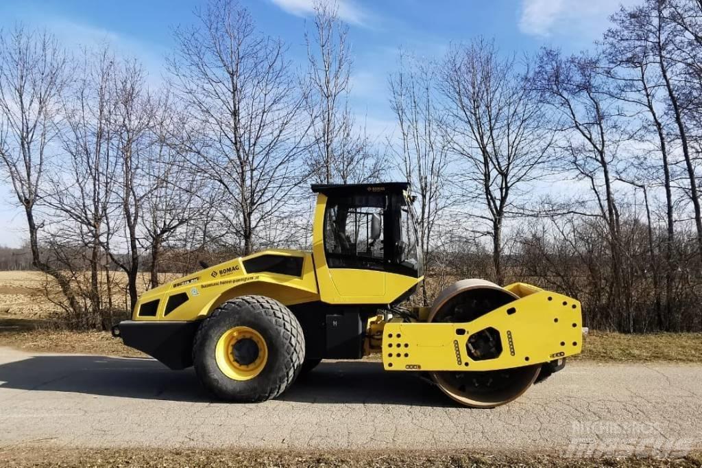 Bomag BW 219 DH-5 Yksivalssijyrät