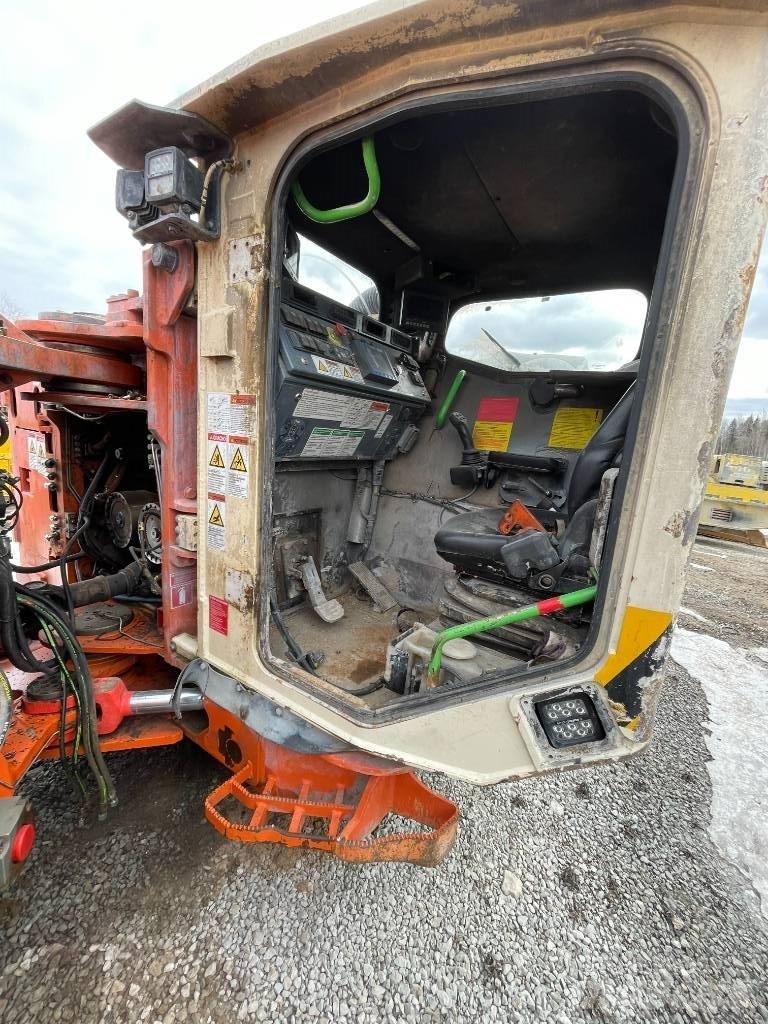 Sandvik LH 514 Maanalaiset lastauskoneet