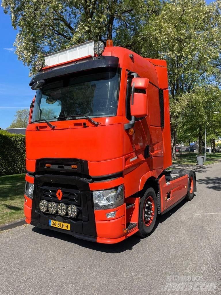 Renault T Vetopöytäautot