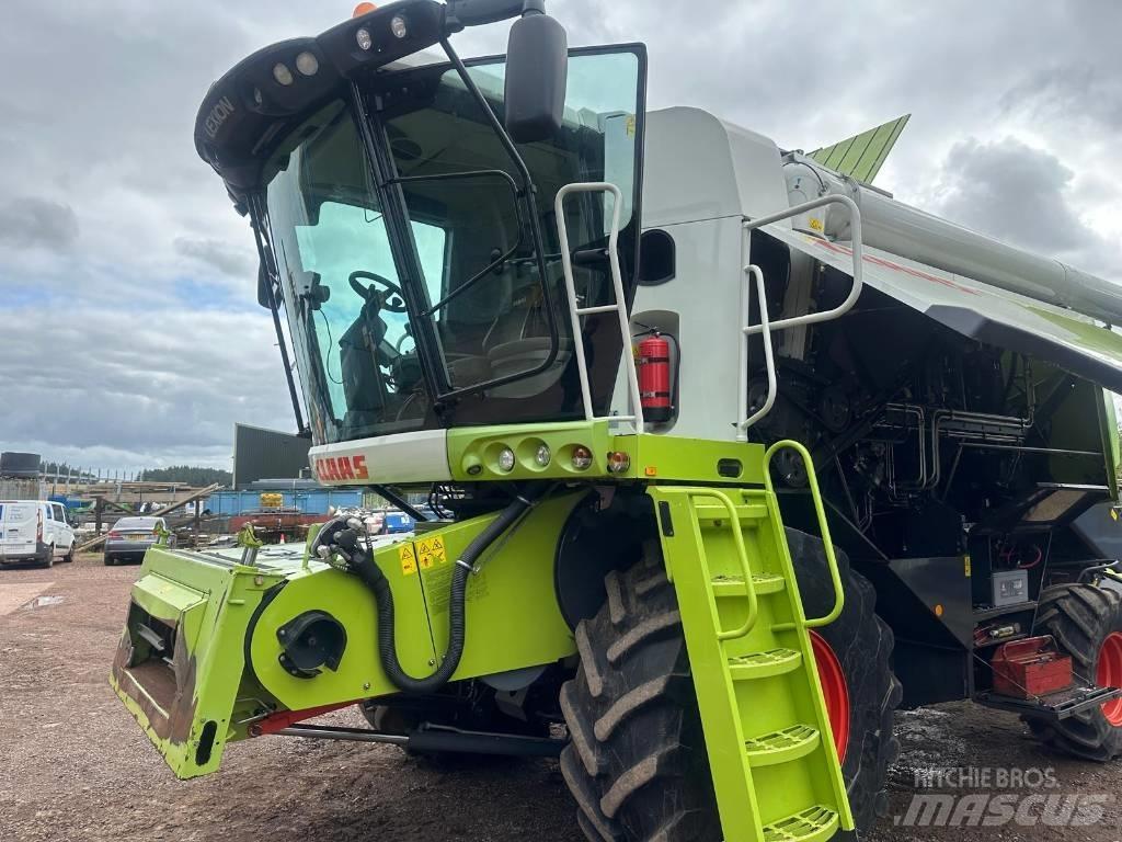 CLAAS Lexion 620 Leikkuupuimurit