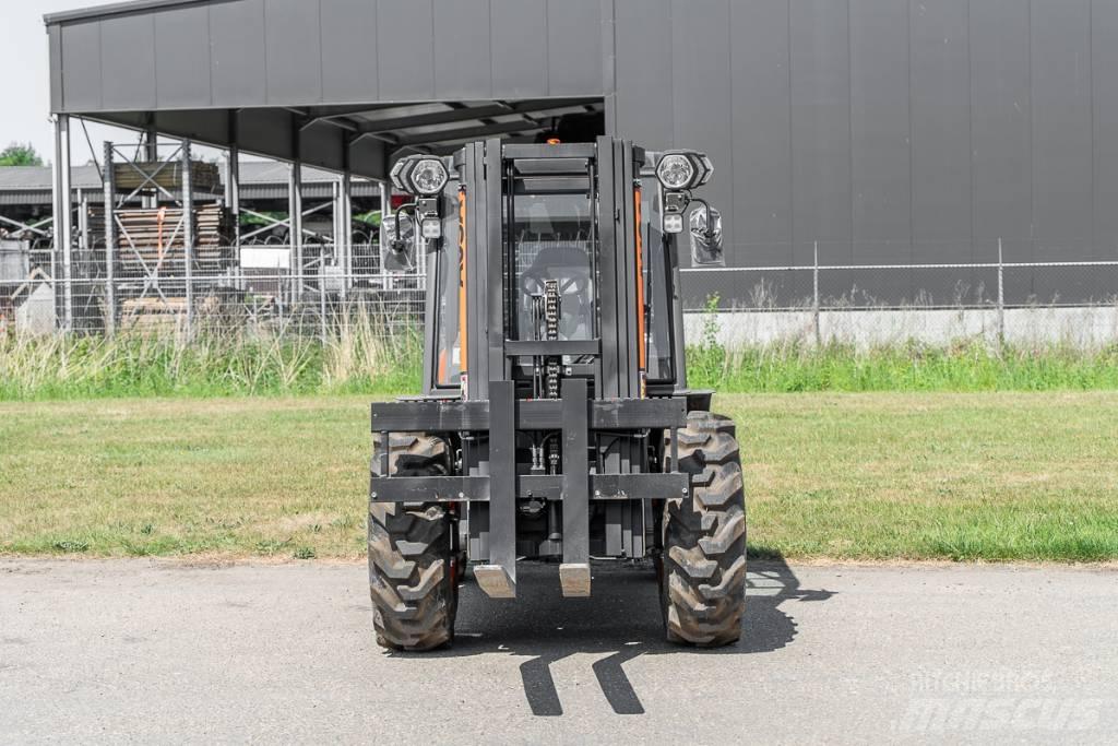 Ausa C 251 H x4 Dieseltrukit