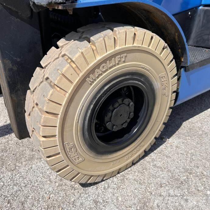 Yale GDP25LX Dieseltrukit