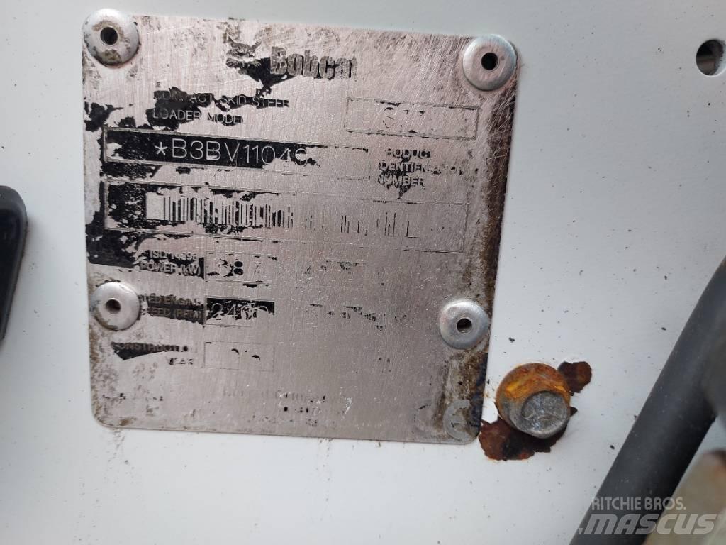 Bobcat 377 Liukuohjatut kuormaajat