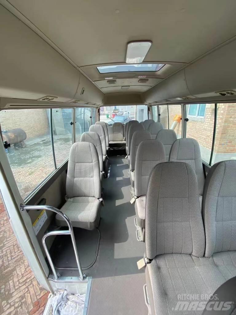 Toyota Coaster Bus Minibussit