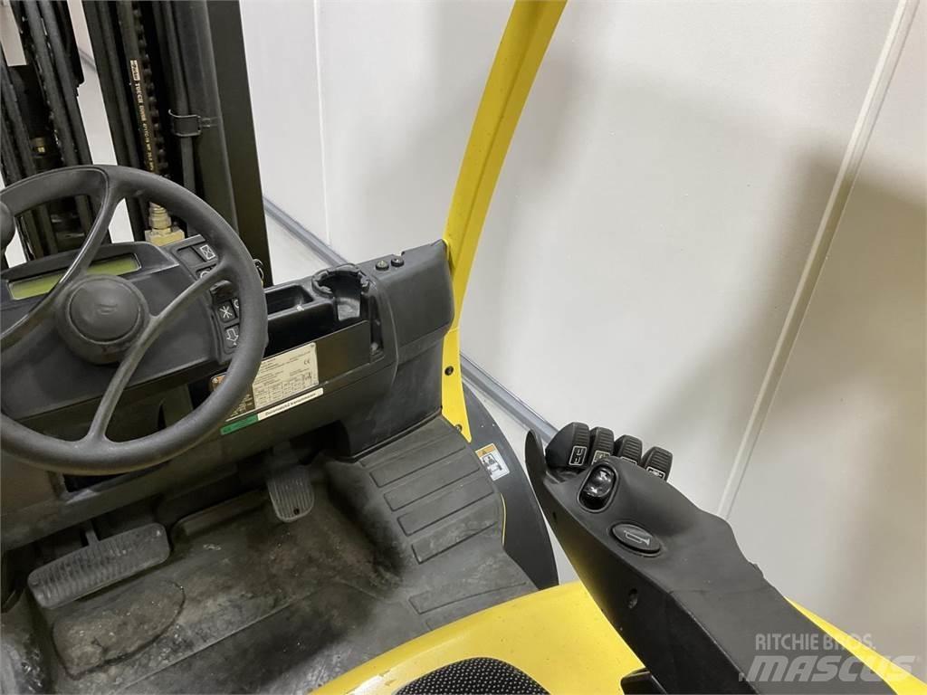 Hyster H4.0FT5 Nestekaasutrukit