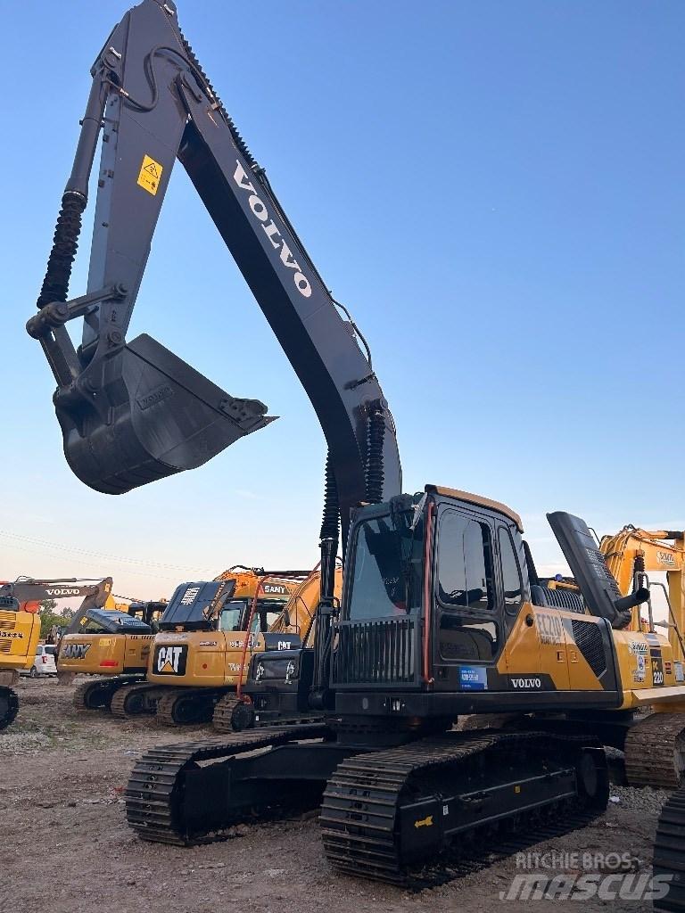 Volvo EC 210 Telakaivukoneet