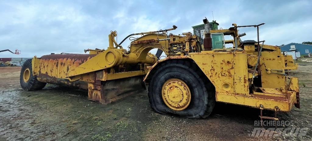 CAT 631 D Vesisäiliöautot