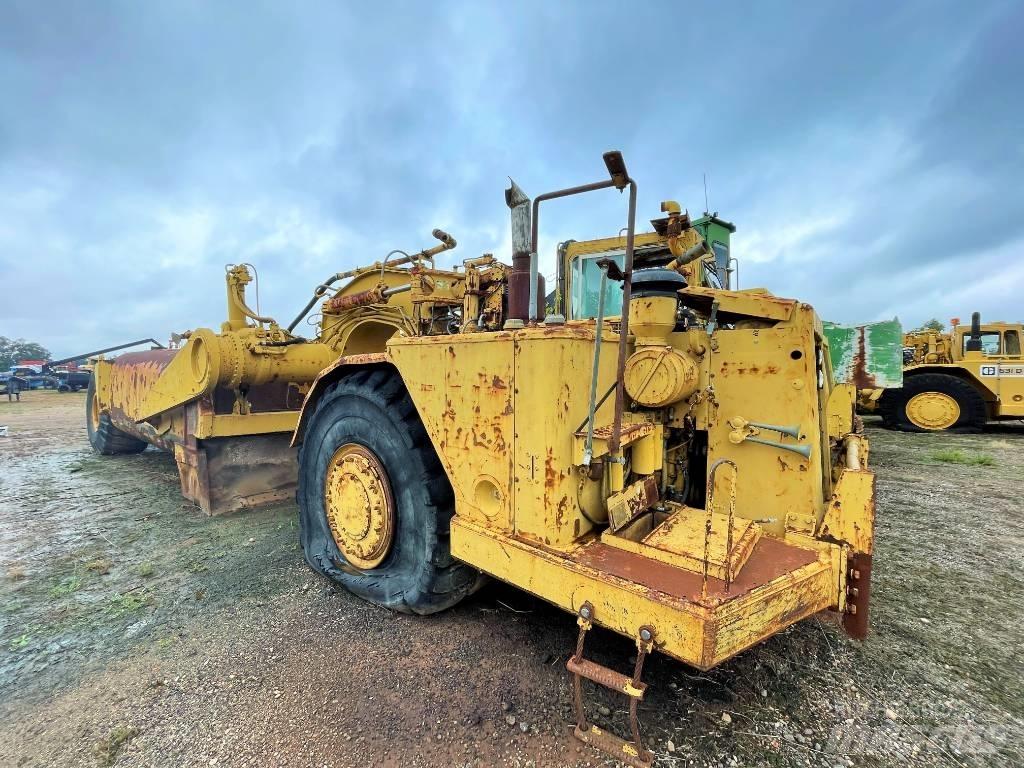 CAT 631 D Vesisäiliöautot