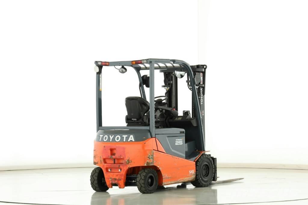 Toyota 8 FBMT 25 Sähkötrukit
