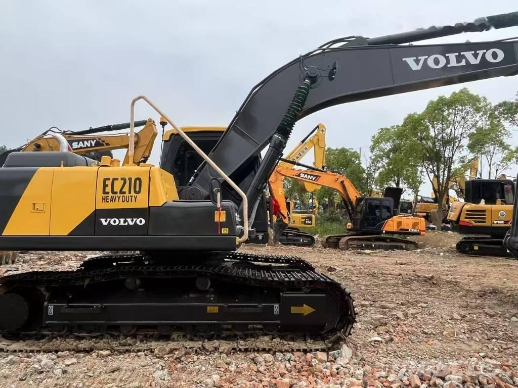 Volvo EC 210 Telakaivukoneet