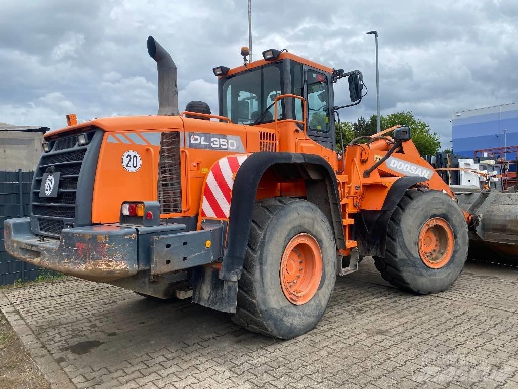 Doosan DL 350-3 Pyöräkuormaajat