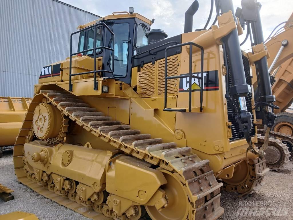 CAT D 10 N Telaketjupuskutraktorit