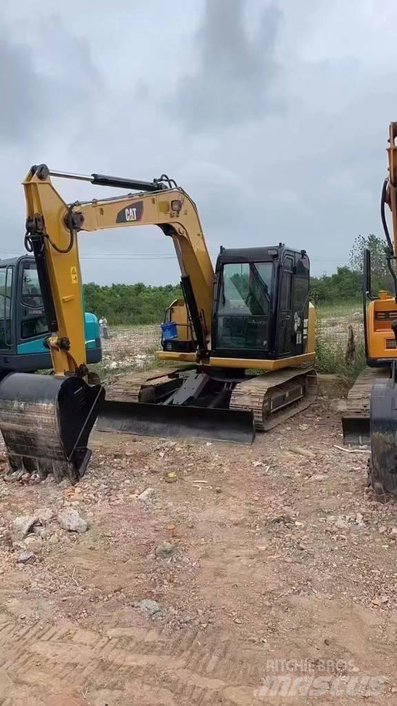 CAT 308E2 Midikaivukoneet 7t - 12t