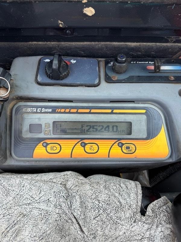 Kubota U50-3 Minikaivukoneet < 7t