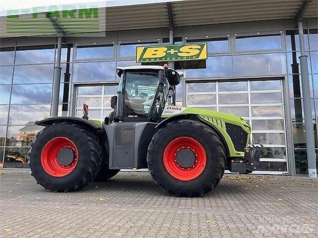 CLAAS xerion Traktorit