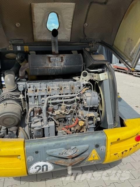 Kramer 750 Pyöräkuormaajat
