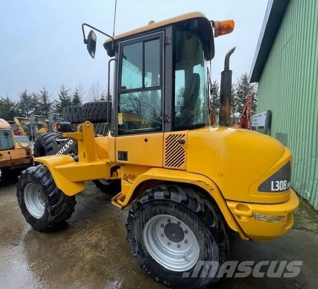 Volvo L30B PRO Pyöräkuormaajat