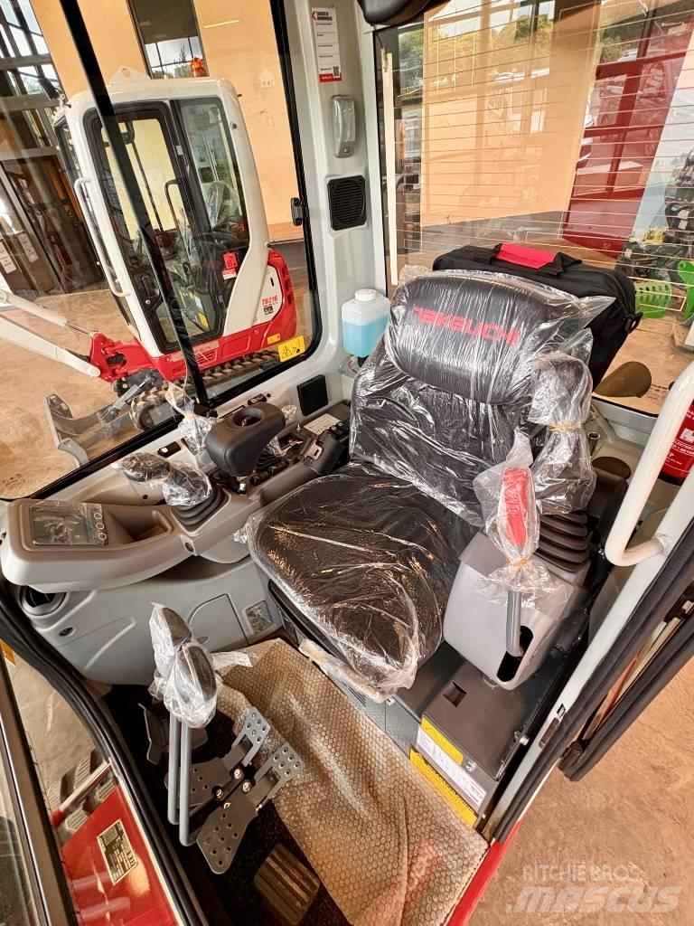 Takeuchi TB 225 Minikaivukoneet < 7t