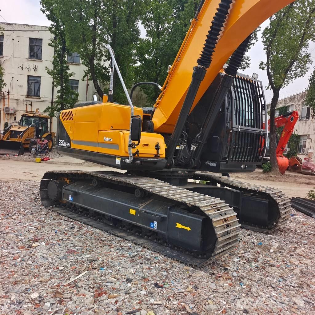 Hyundai 220 LC-9S Telakaivukoneet