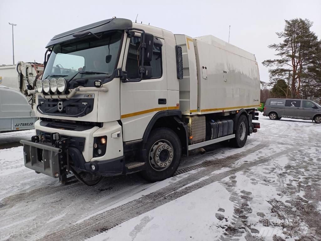 Volvo FMX Lakaisuautot