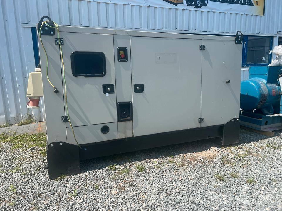 Fogo Iveco 100 KVA Dieselgeneraattorit