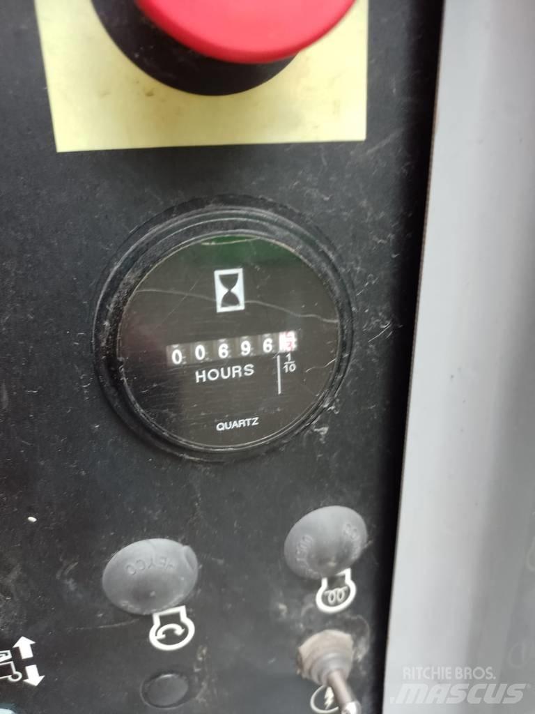 Genie Z 45/25 J Kuukulkijat