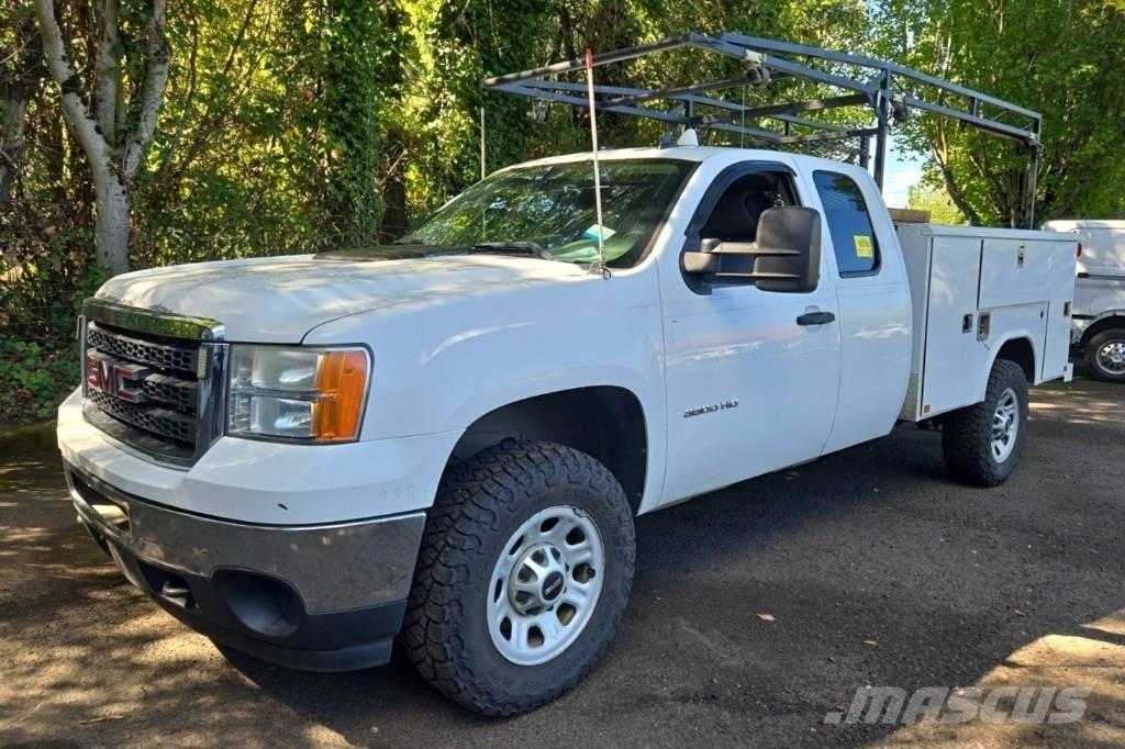 GMC Sierra 3500 HD Lava-autot
