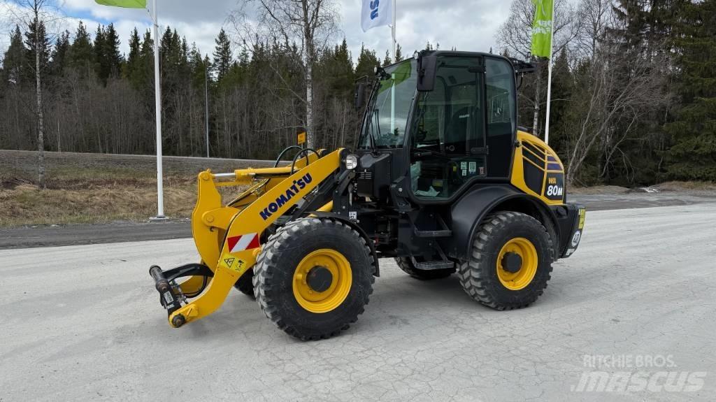 Komatsu WA 80 M Pyöräkuormaajat