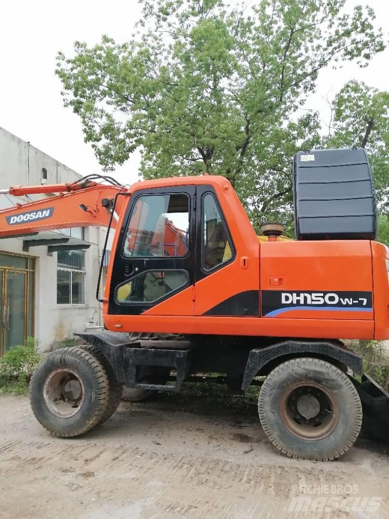 Doosan DH 150 W-7 Telakaivukoneet