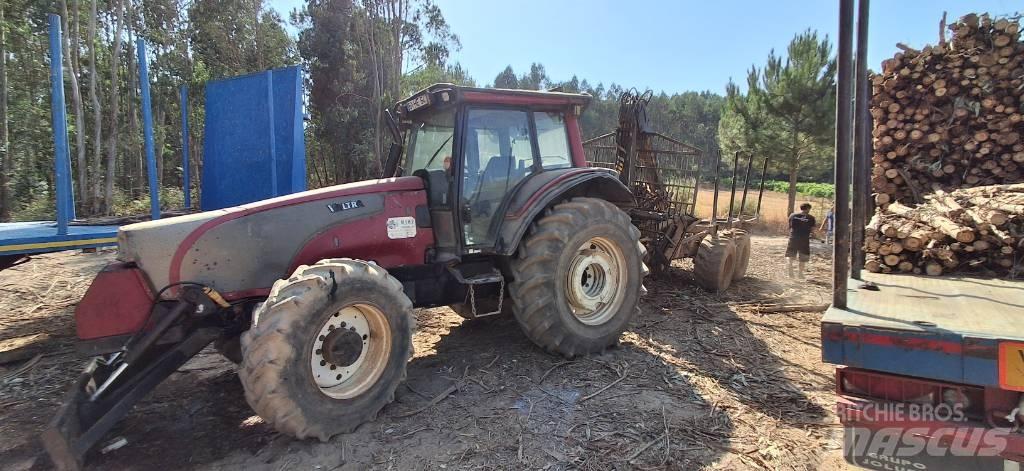 Valtra T 161 Metsätraktorit