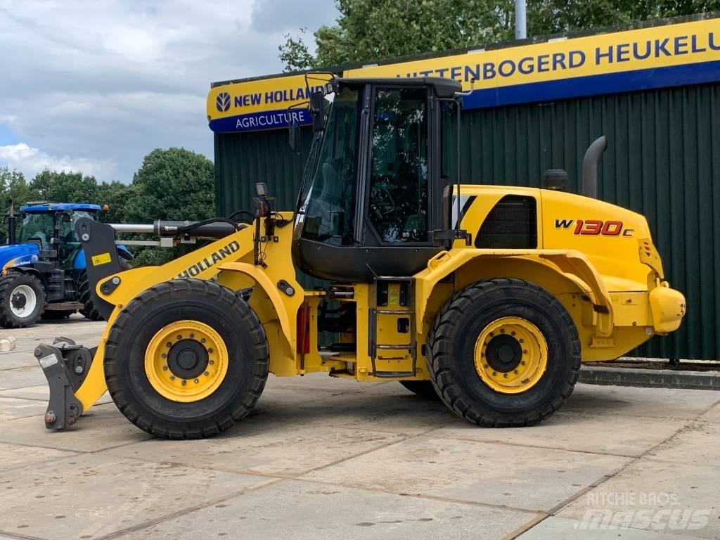 New Holland W 130 C Pyöräkuormaajat
