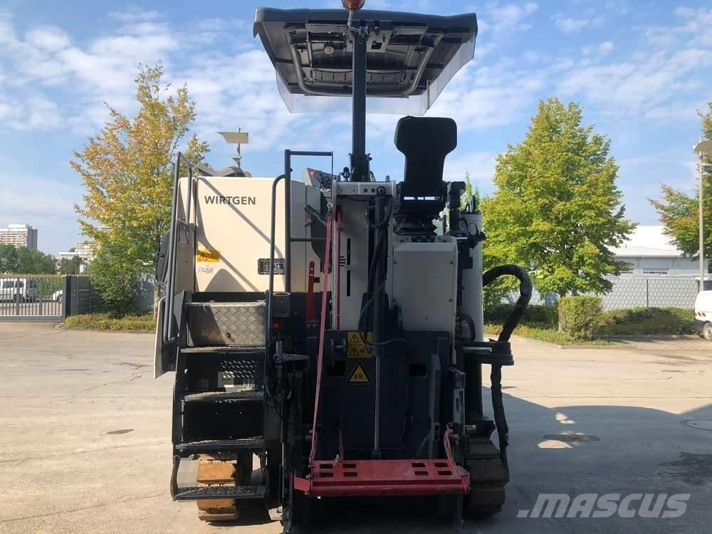 Wirtgen W 100 CFi Kylmäasfalttikoneet