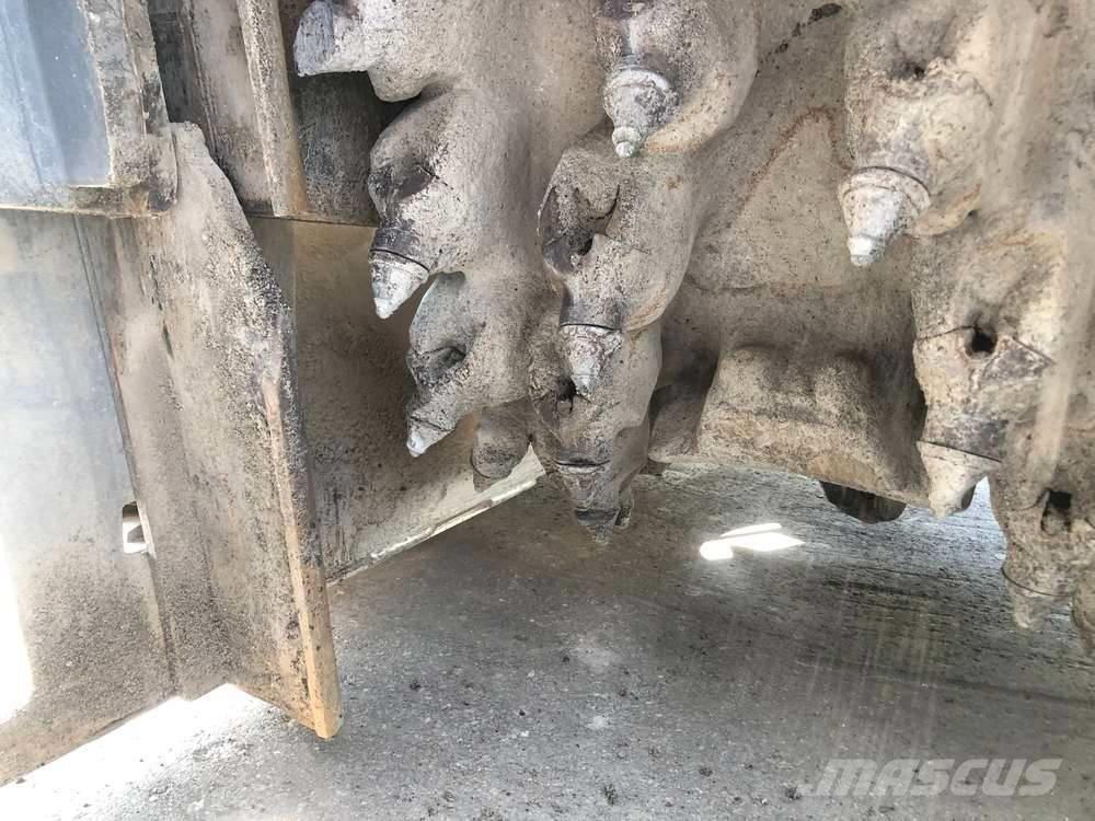 Wirtgen W 100 CFi Kylmäasfalttikoneet
