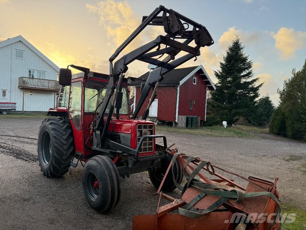 International 574 Traktorit