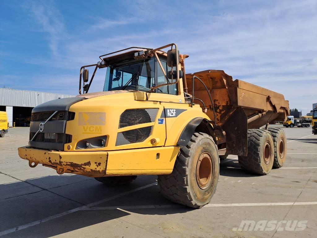 Volvo A25F Dumpperit