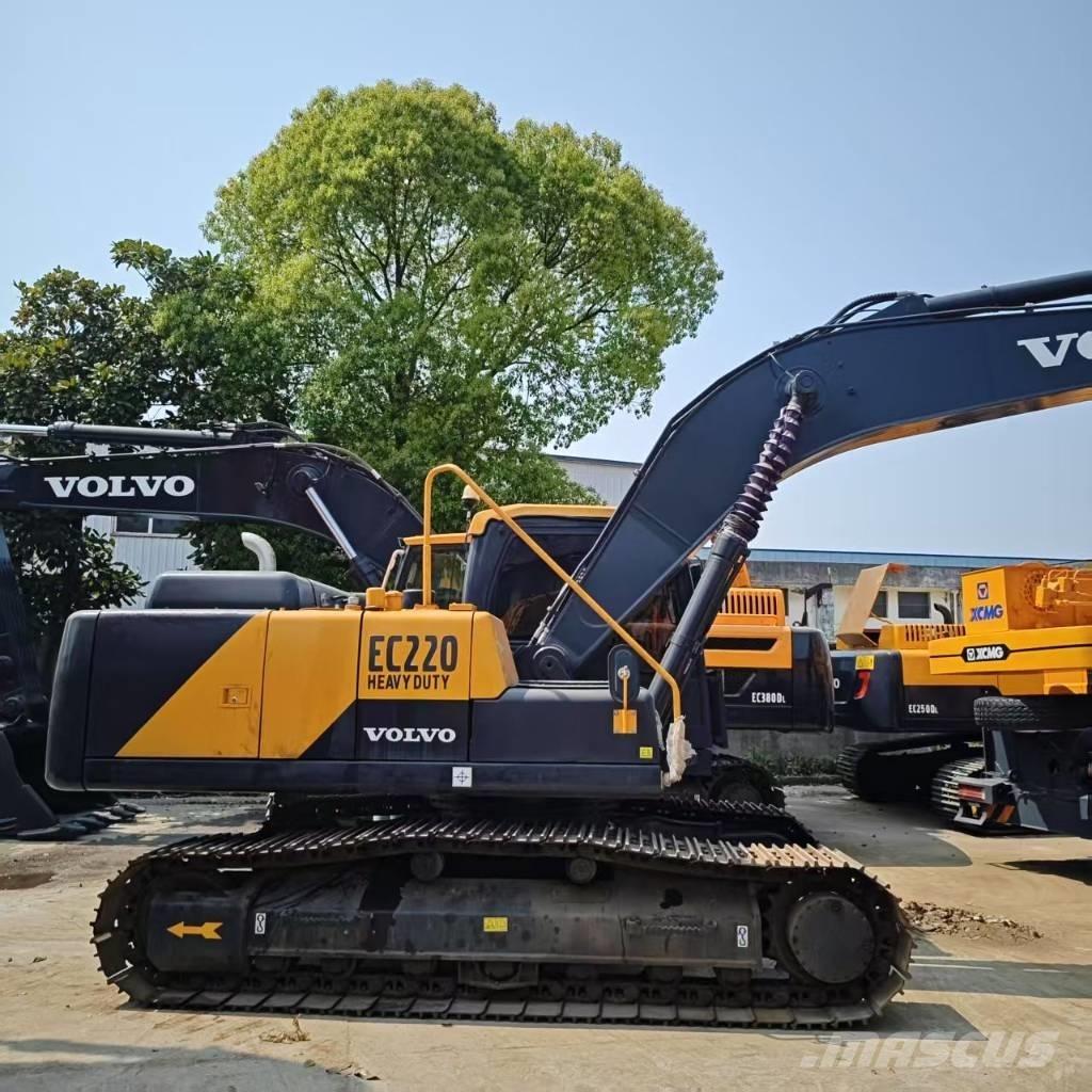 Volvo EC 220 Telakaivukoneet