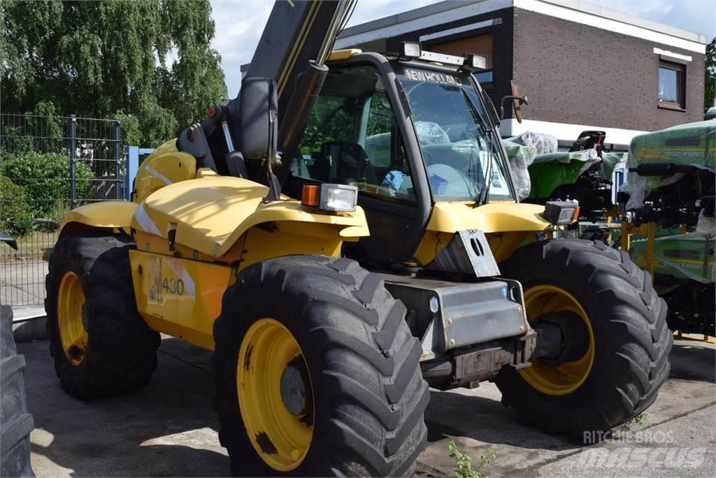 New Holland LM 430 Teleskooppipuominostimet