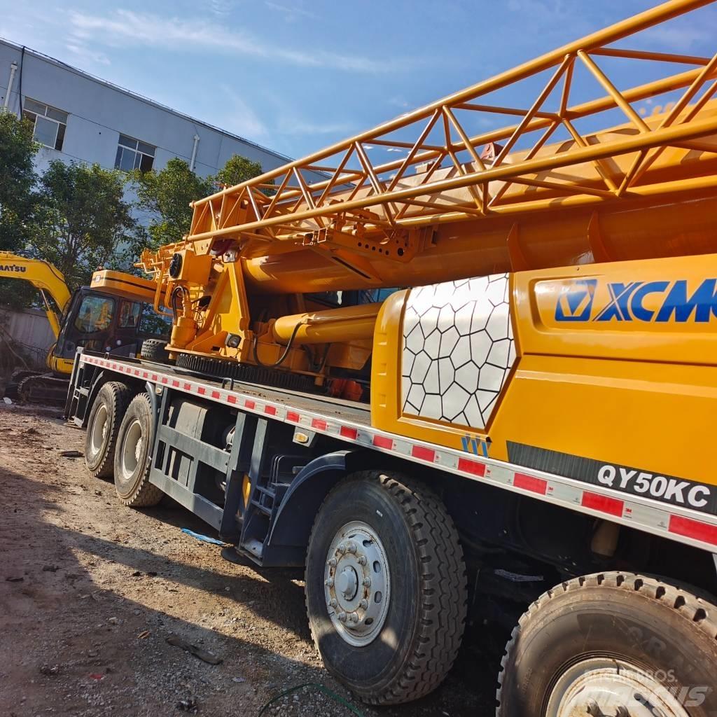 XCMG QY 50 K Mobiilinosturit